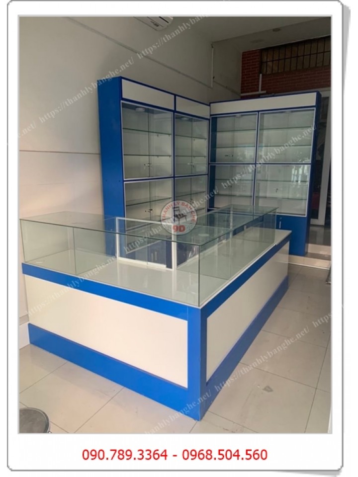 TỦ KÍNH TRƯNG BÀY CHO SHOP ĐIỆN THOẠI